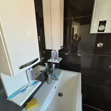 Rovine Apartment *